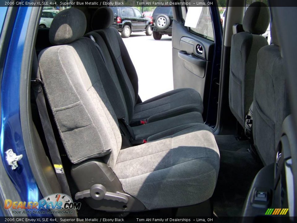 2006 GMC Envoy XL SLE 4x4 Superior Blue Metallic / Ebony Black Photo #12
