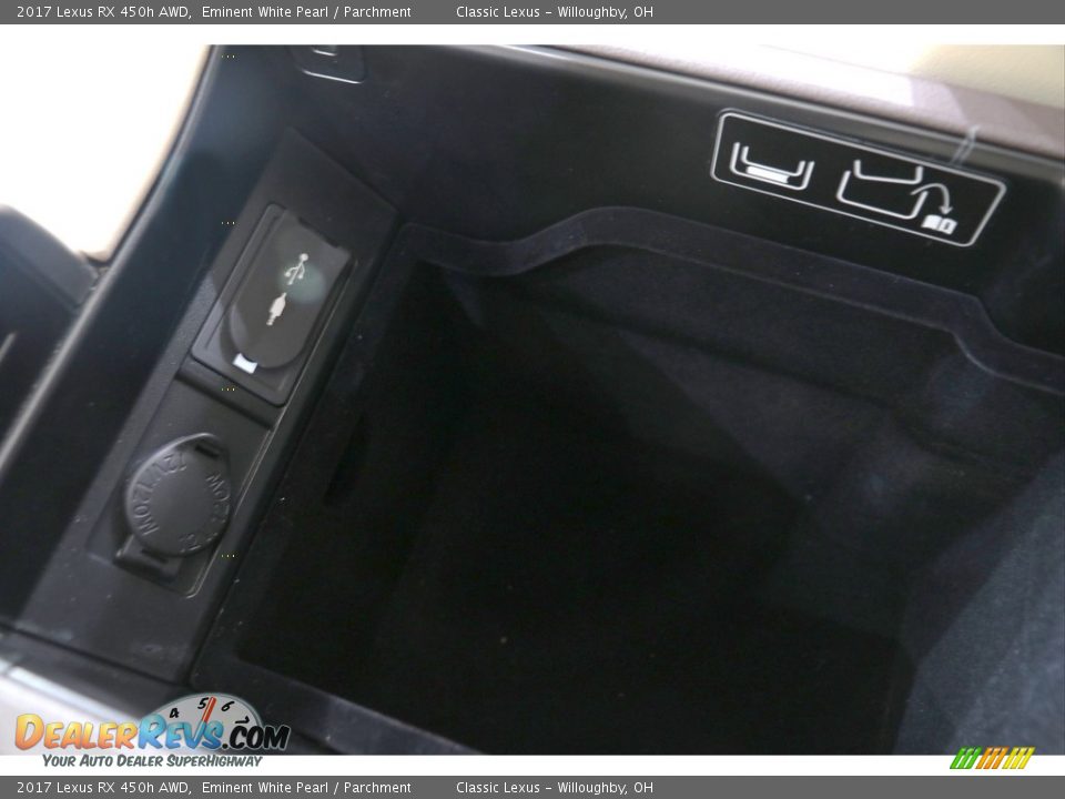2017 Lexus RX 450h AWD Eminent White Pearl / Parchment Photo #32