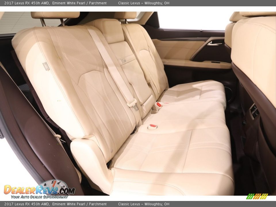 2017 Lexus RX 450h AWD Eminent White Pearl / Parchment Photo #35
