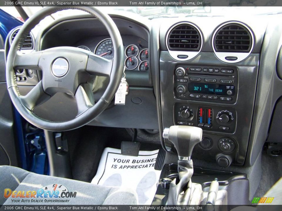 2006 GMC Envoy XL SLE 4x4 Superior Blue Metallic / Ebony Black Photo #15