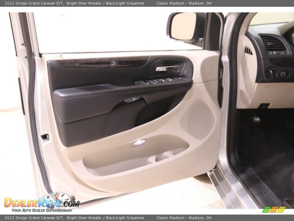 2012 Dodge Grand Caravan SXT Bright Silver Metallic / Black/Light Graystone Photo #4