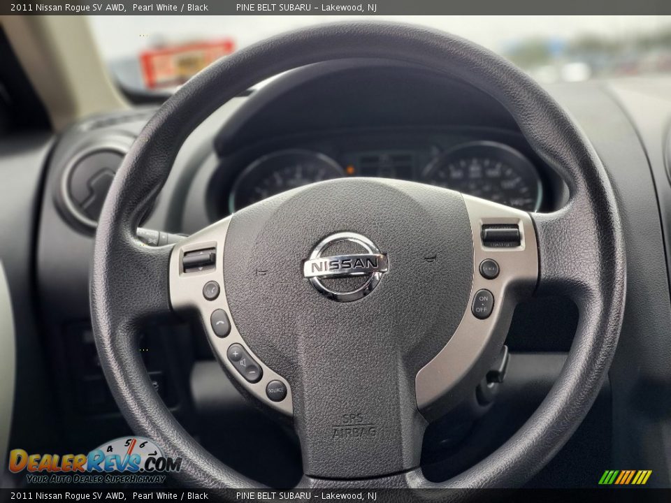 2011 Nissan Rogue SV AWD Pearl White / Black Photo #10