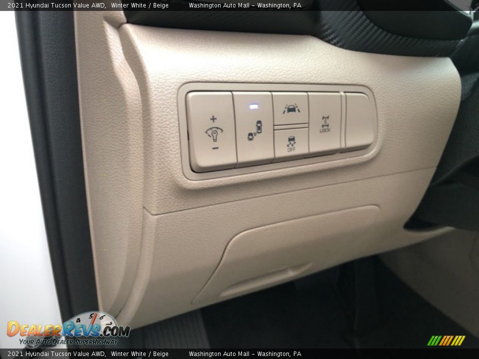 Controls of 2021 Hyundai Tucson Value AWD Photo #11