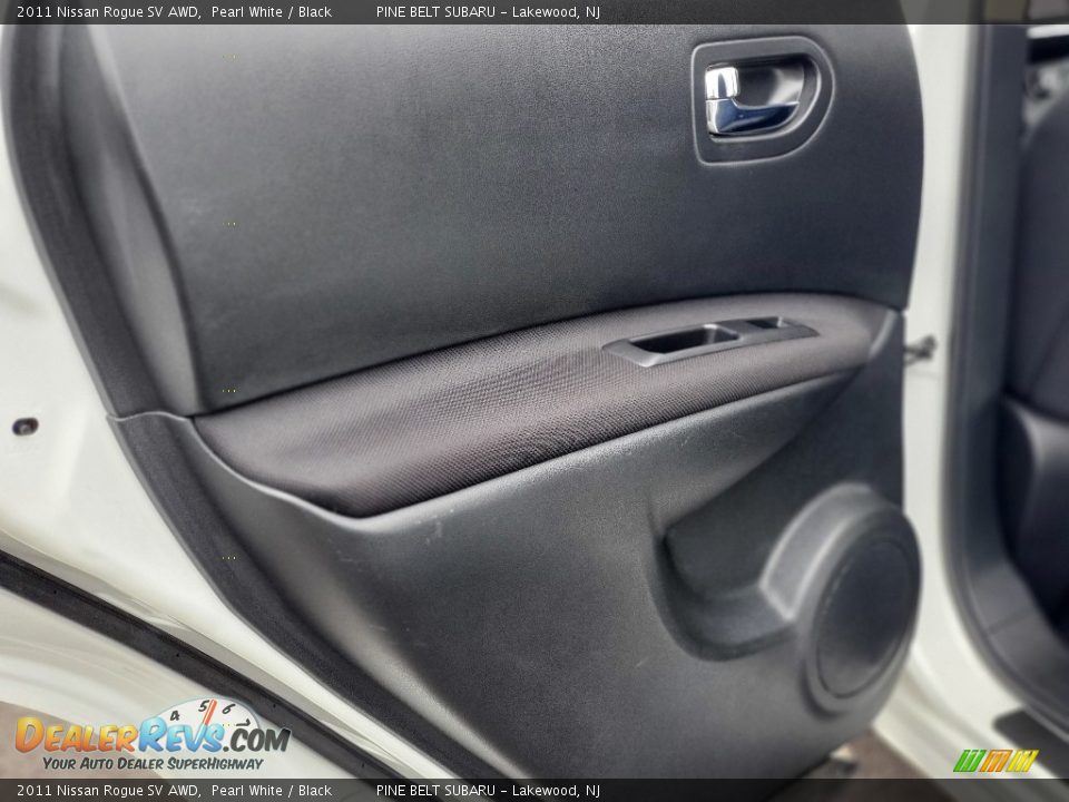 2011 Nissan Rogue SV AWD Pearl White / Black Photo #30