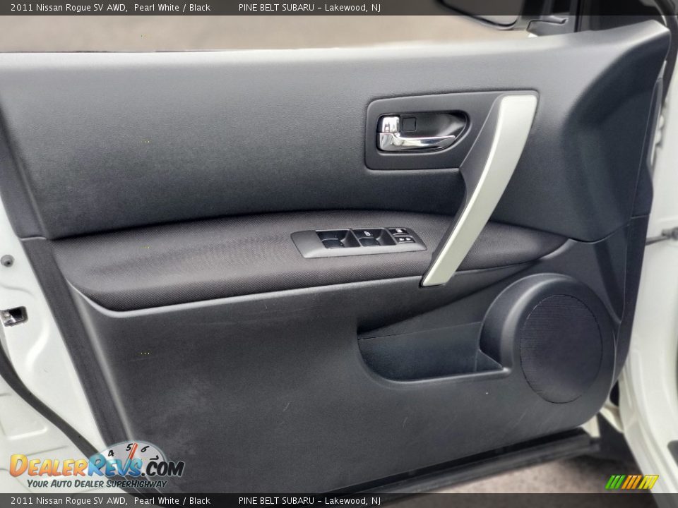 2011 Nissan Rogue SV AWD Pearl White / Black Photo #33