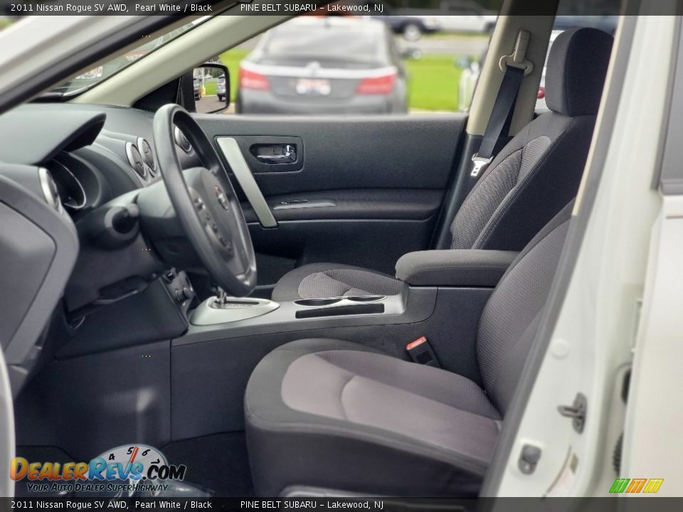 2011 Nissan Rogue SV AWD Pearl White / Black Photo #34