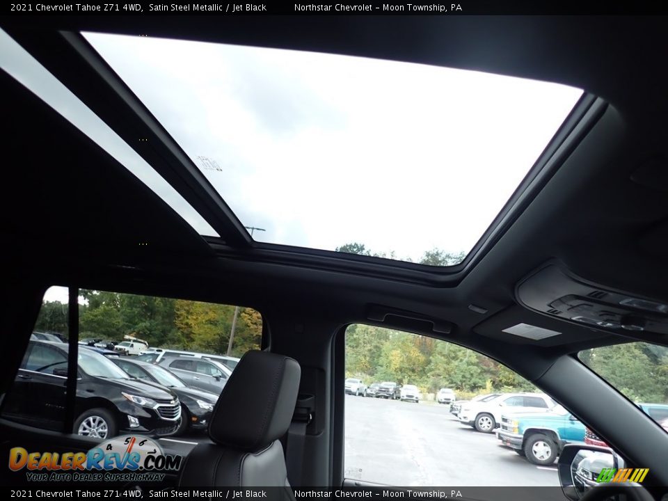 Sunroof of 2021 Chevrolet Tahoe Z71 4WD Photo #12