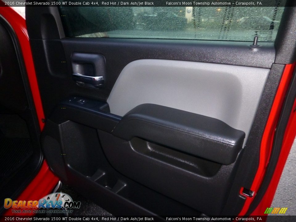 2016 Chevrolet Silverado 1500 WT Double Cab 4x4 Red Hot / Dark Ash/Jet Black Photo #12