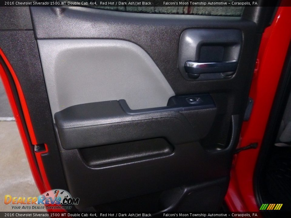 2016 Chevrolet Silverado 1500 WT Double Cab 4x4 Red Hot / Dark Ash/Jet Black Photo #18