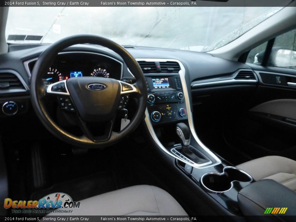 2014 Ford Fusion S Sterling Gray / Earth Gray Photo #17