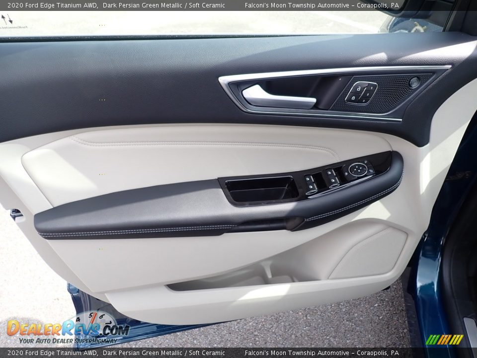 Door Panel of 2020 Ford Edge Titanium AWD Photo #10