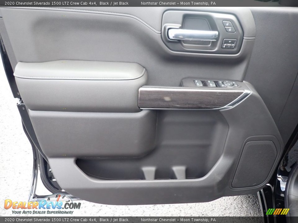 Door Panel of 2020 Chevrolet Silverado 1500 LTZ Crew Cab 4x4 Photo #15
