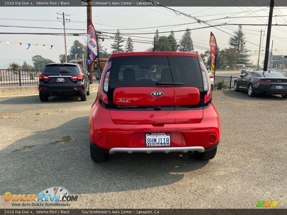 2019 Kia Soul + Inferno Red / Black Photo #2