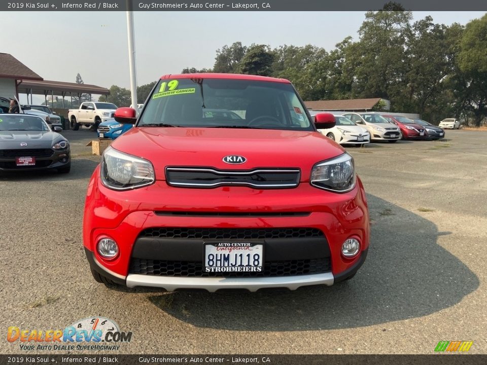 2019 Kia Soul + Inferno Red / Black Photo #5