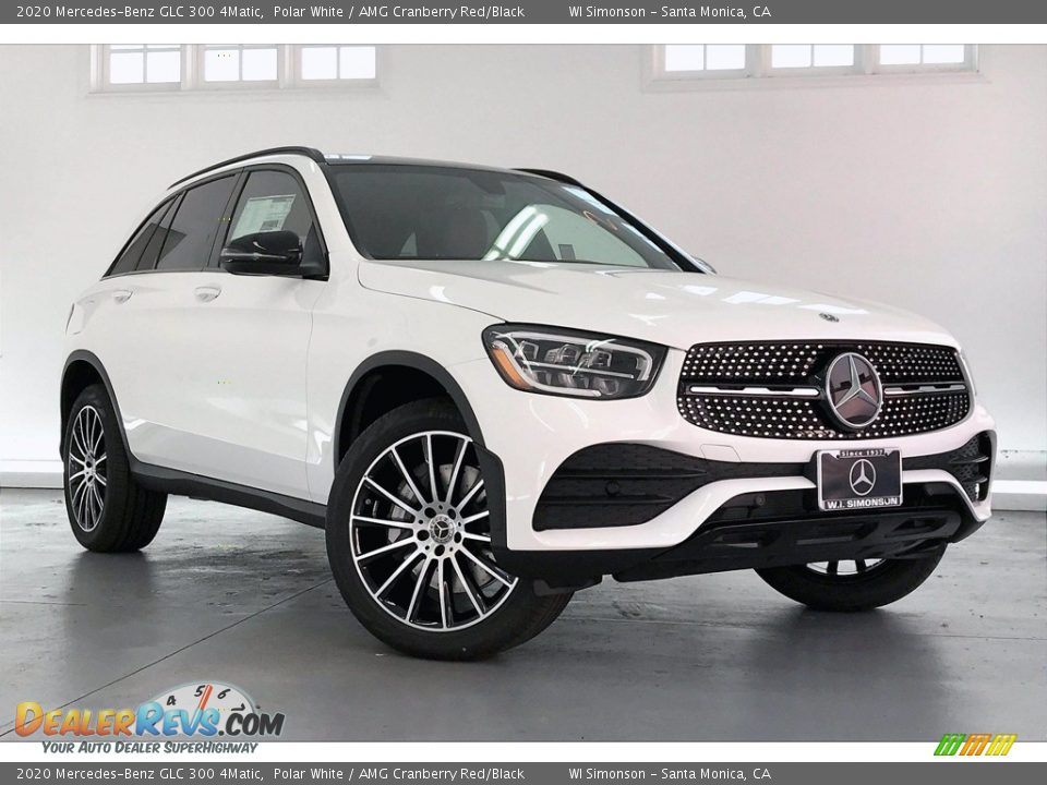 Front 3/4 View of 2020 Mercedes-Benz GLC 300 4Matic Photo #12