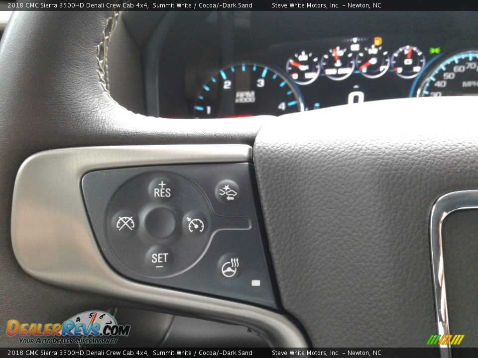 2018 GMC Sierra 3500HD Denali Crew Cab 4x4 Steering Wheel Photo #21