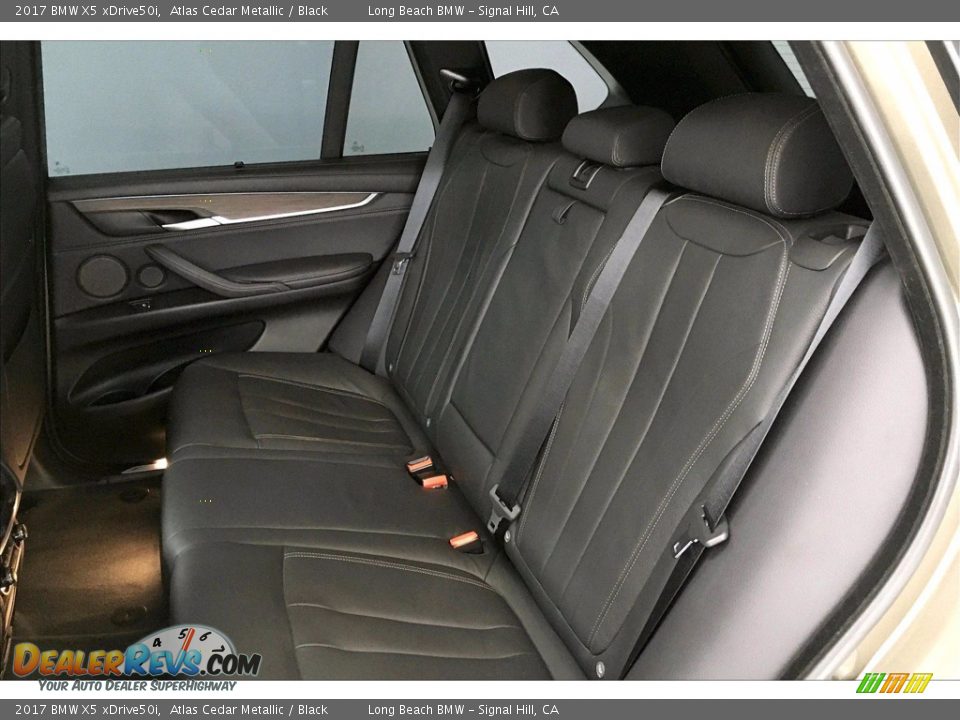 Rear Seat of 2017 BMW X5 xDrive50i Photo #30