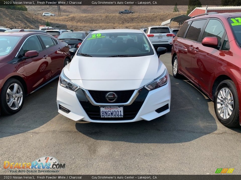 2020 Nissan Versa S Fresh Powder White / Charcoal Photo #1