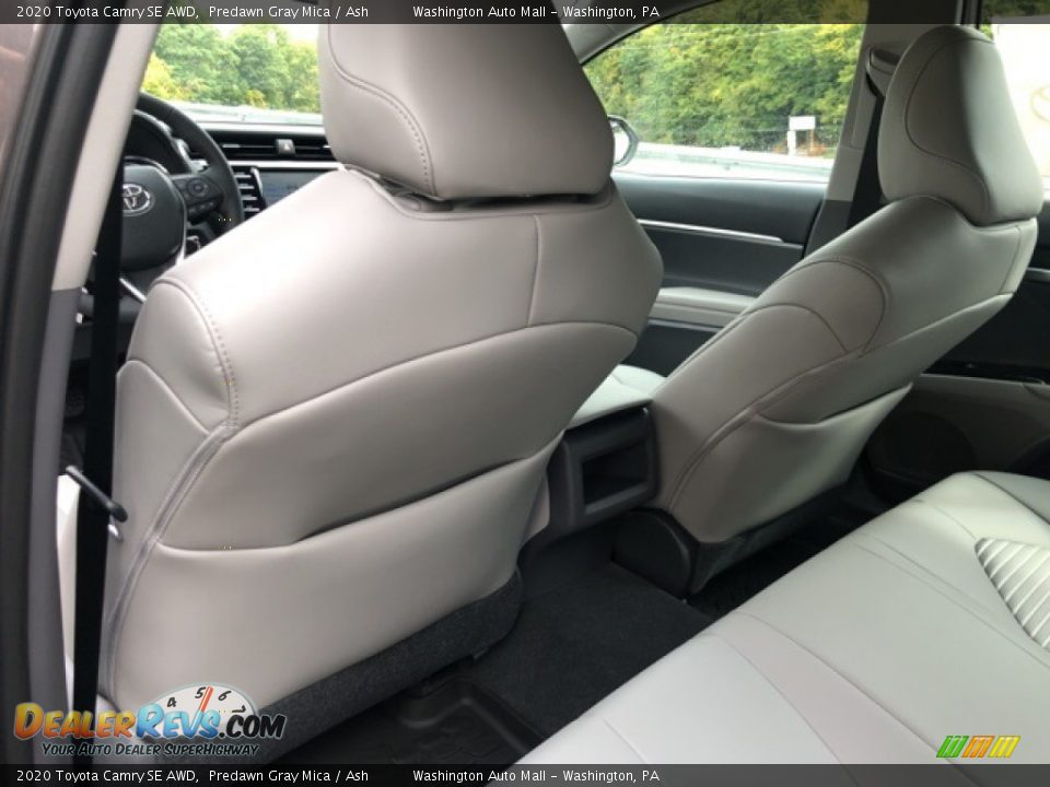 2020 Toyota Camry SE AWD Predawn Gray Mica / Ash Photo #32