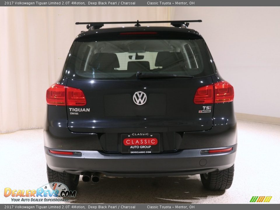 2017 Volkswagen Tiguan Limited 2.0T 4Motion Deep Black Pearl / Charcoal Photo #17
