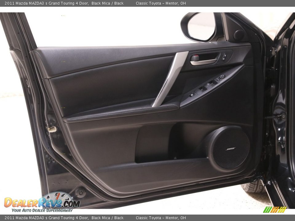 Door Panel of 2011 Mazda MAZDA3 s Grand Touring 4 Door Photo #4