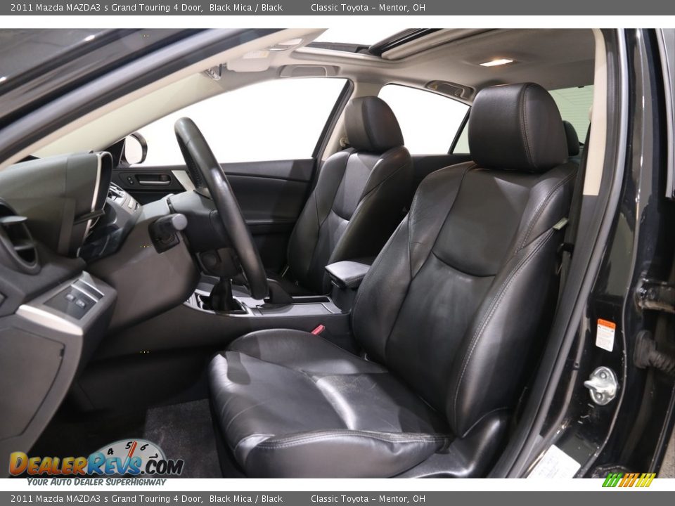 Front Seat of 2011 Mazda MAZDA3 s Grand Touring 4 Door Photo #5