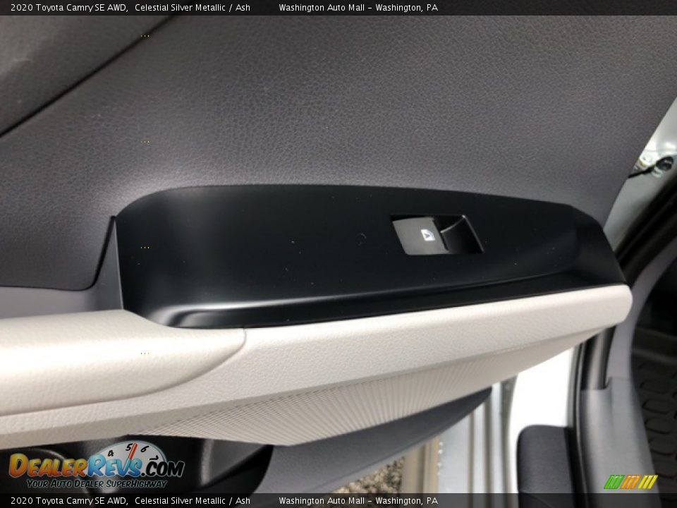 2020 Toyota Camry SE AWD Celestial Silver Metallic / Ash Photo #35