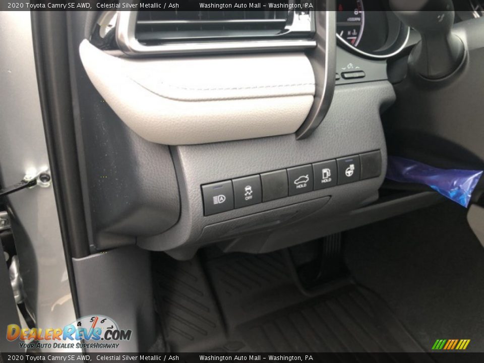 2020 Toyota Camry SE AWD Celestial Silver Metallic / Ash Photo #8