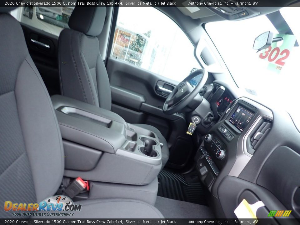 2020 Chevrolet Silverado 1500 Custom Trail Boss Crew Cab 4x4 Silver Ice Metallic / Jet Black Photo #3