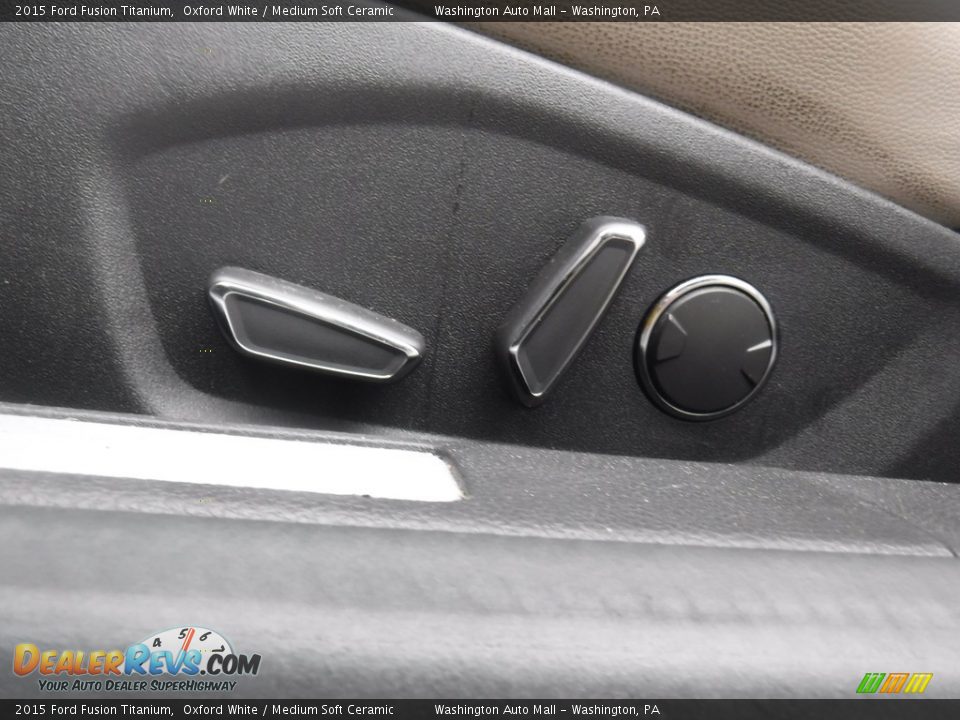 2015 Ford Fusion Titanium Oxford White / Medium Soft Ceramic Photo #16