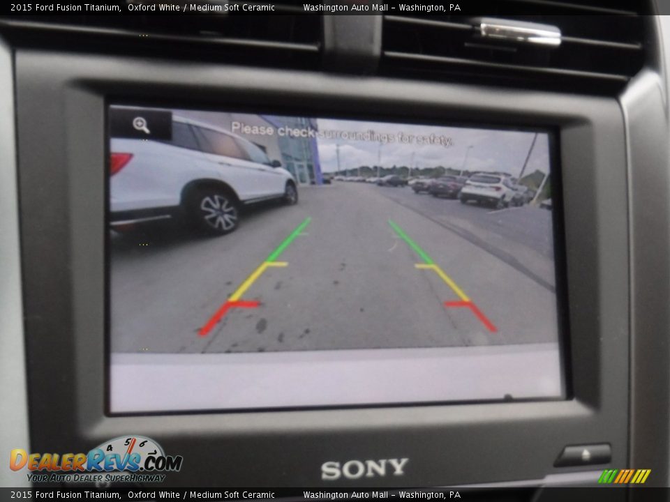 2015 Ford Fusion Titanium Oxford White / Medium Soft Ceramic Photo #18