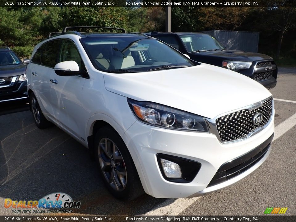 2016 Kia Sorento SX V6 AWD Snow White Pearl / Satin Black Photo #2