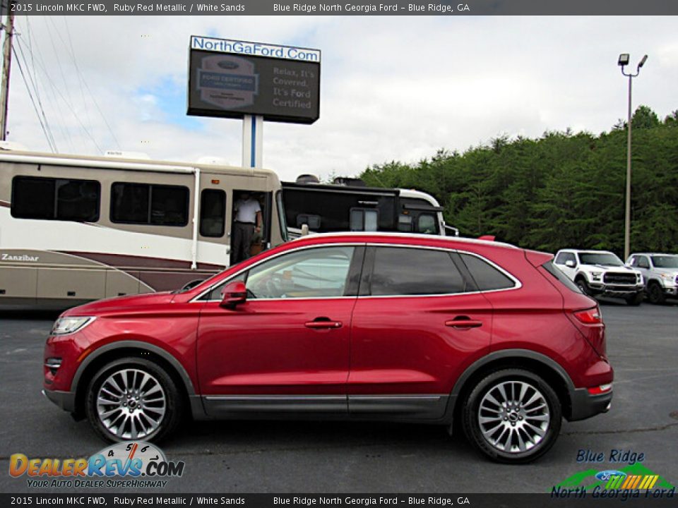 2015 Lincoln MKC FWD Ruby Red Metallic / White Sands Photo #2