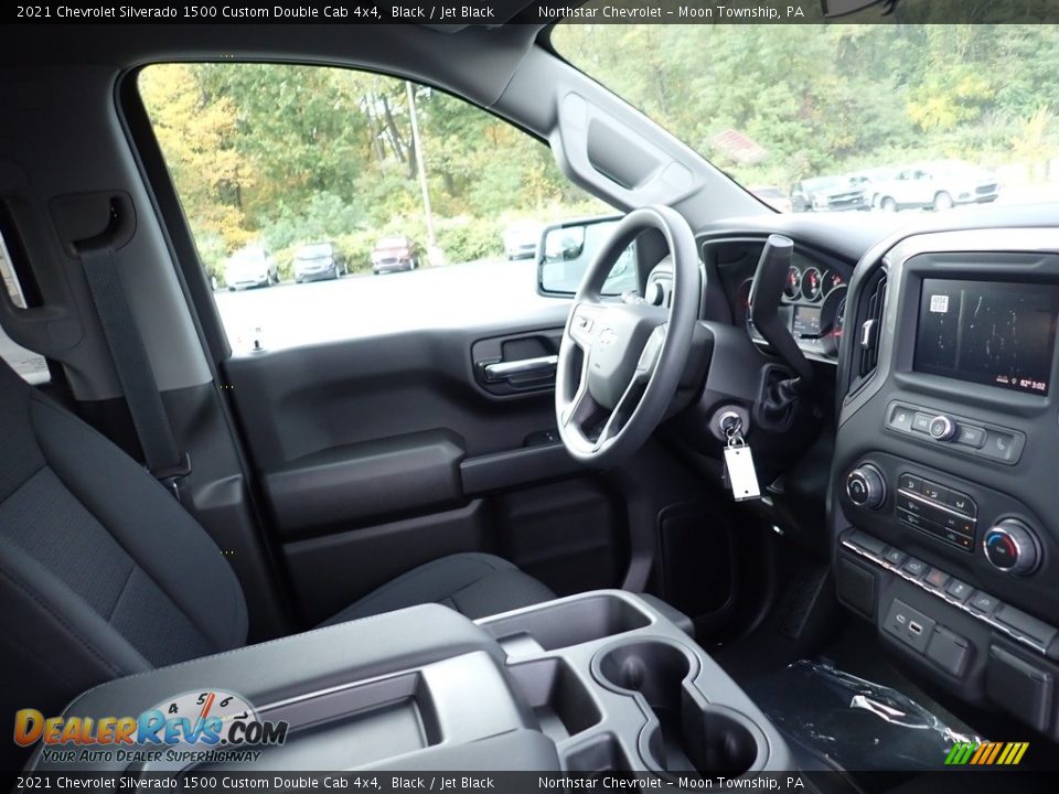 2021 Chevrolet Silverado 1500 Custom Double Cab 4x4 Black / Jet Black Photo #11