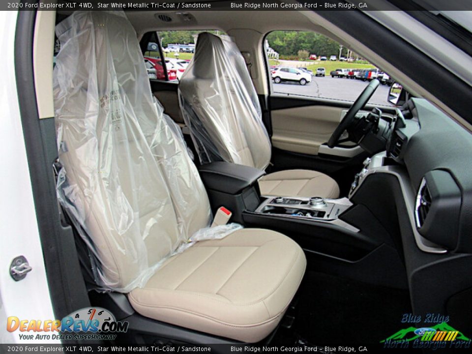 2020 Ford Explorer XLT 4WD Star White Metallic Tri-Coat / Sandstone Photo #12
