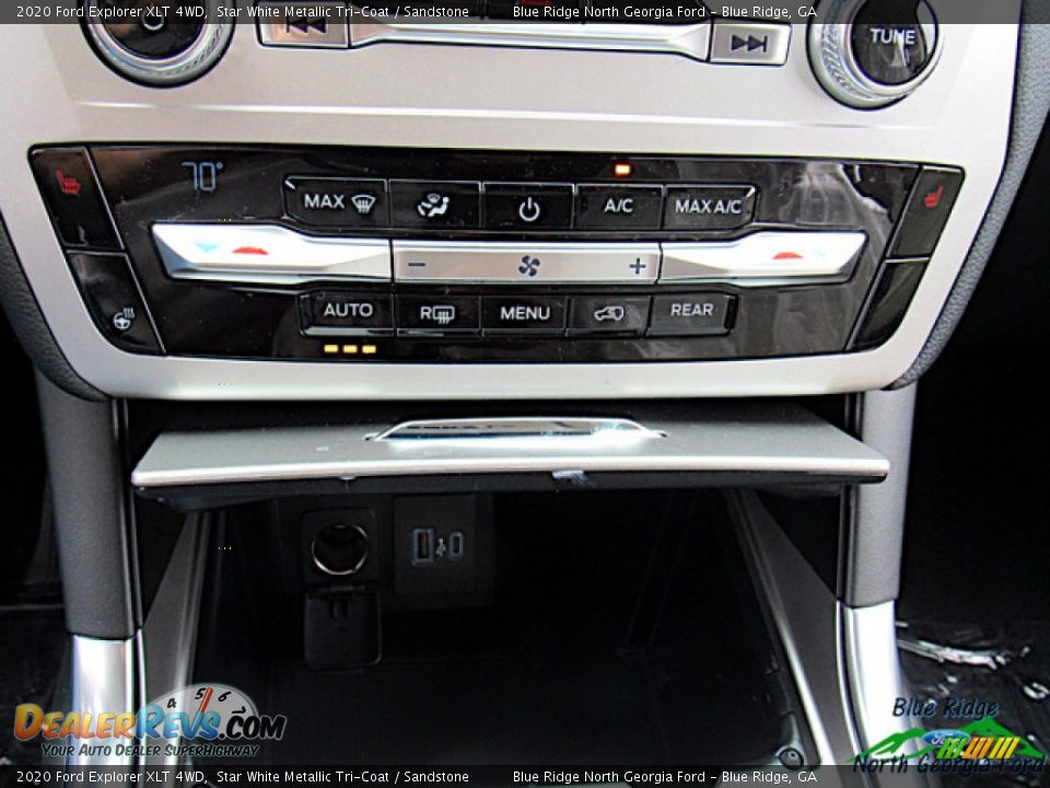 2020 Ford Explorer XLT 4WD Star White Metallic Tri-Coat / Sandstone Photo #24