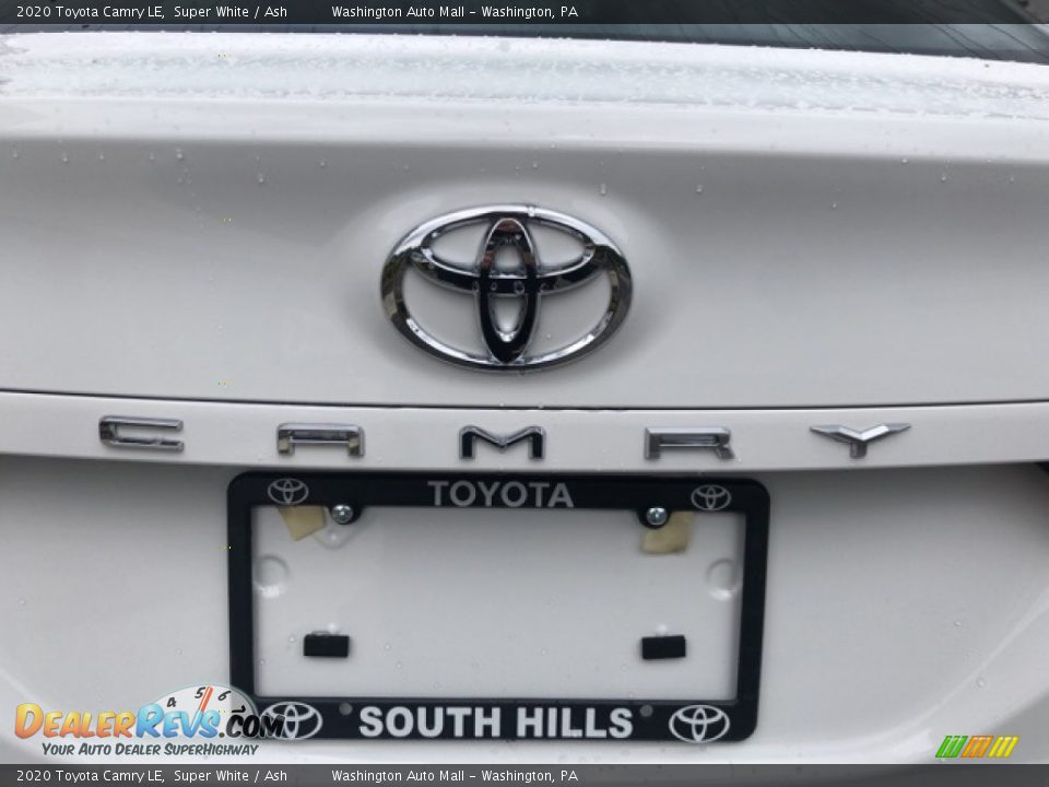 2020 Toyota Camry LE Super White / Ash Photo #30