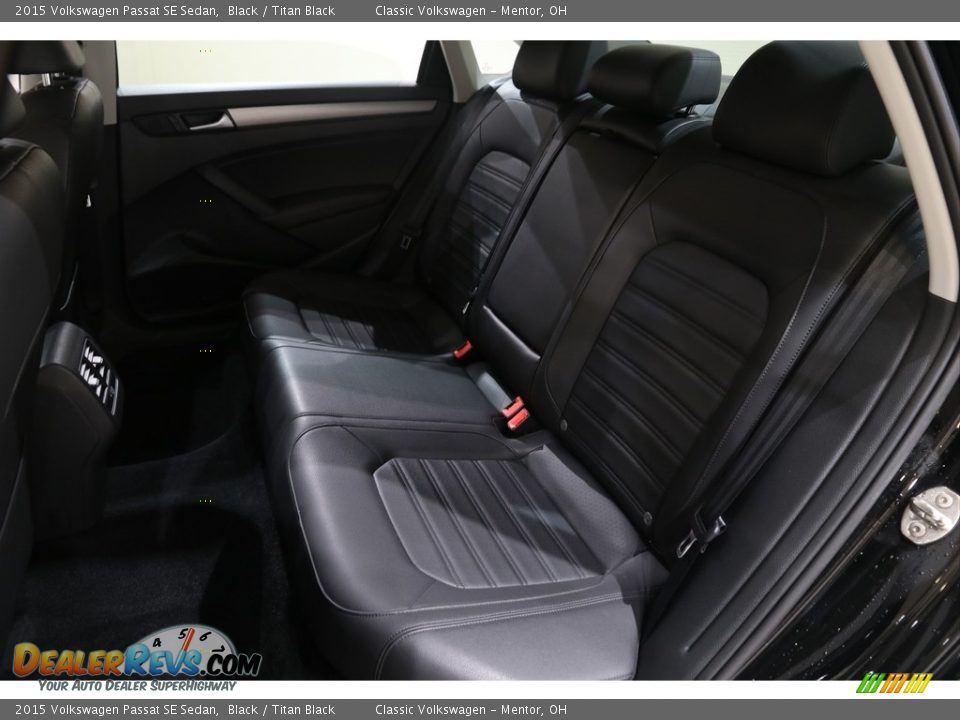 Rear Seat of 2015 Volkswagen Passat SE Sedan Photo #16