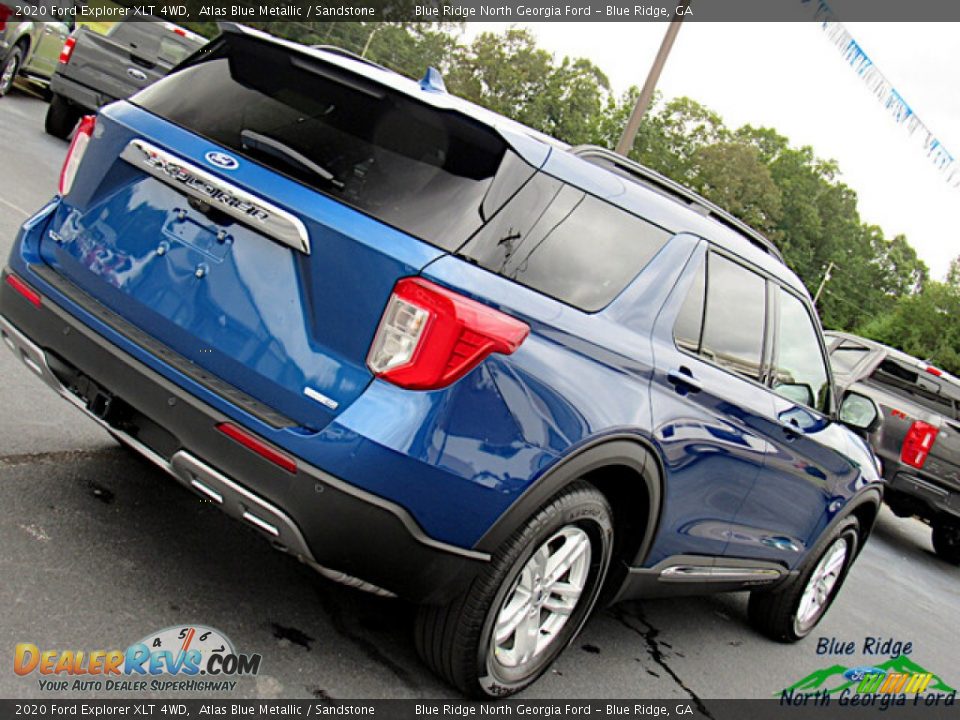 2020 Ford Explorer XLT 4WD Atlas Blue Metallic / Sandstone Photo #26