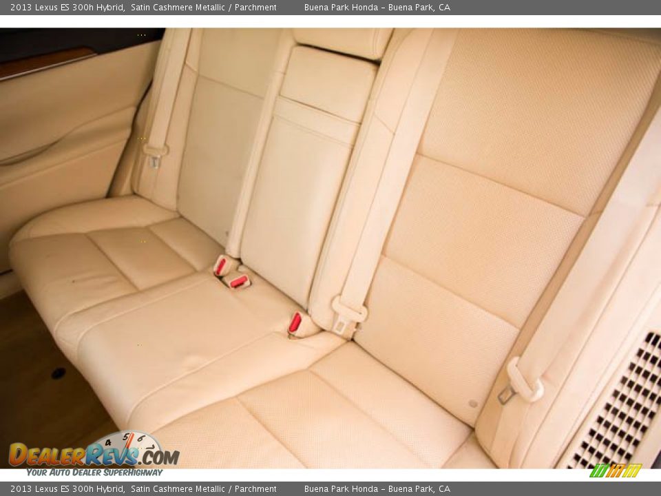 2013 Lexus ES 300h Hybrid Satin Cashmere Metallic / Parchment Photo #19
