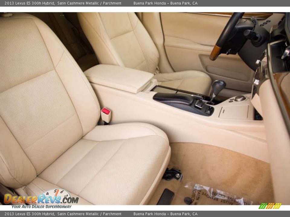2013 Lexus ES 300h Hybrid Satin Cashmere Metallic / Parchment Photo #24