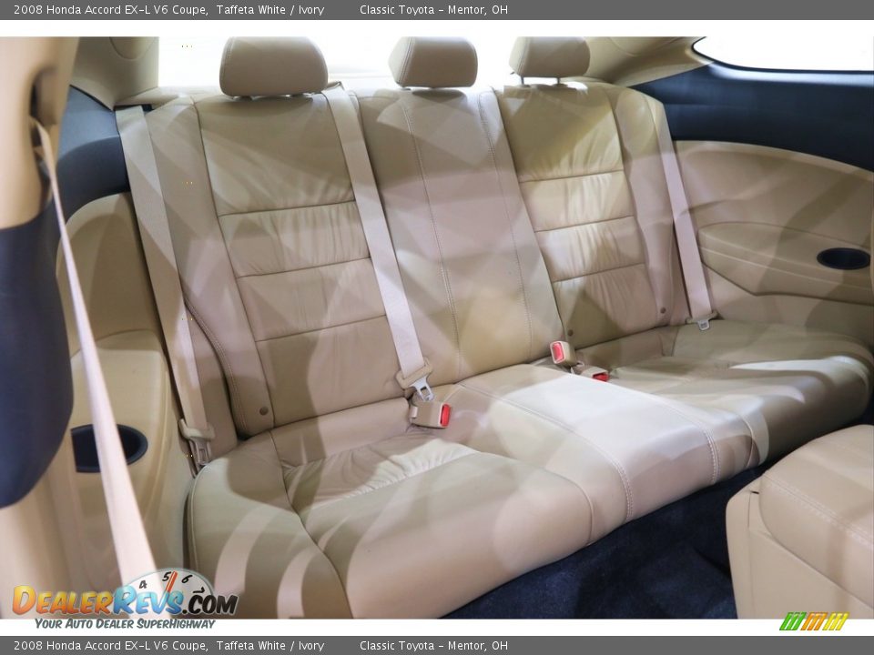 2008 Honda Accord EX-L V6 Coupe Taffeta White / Ivory Photo #18