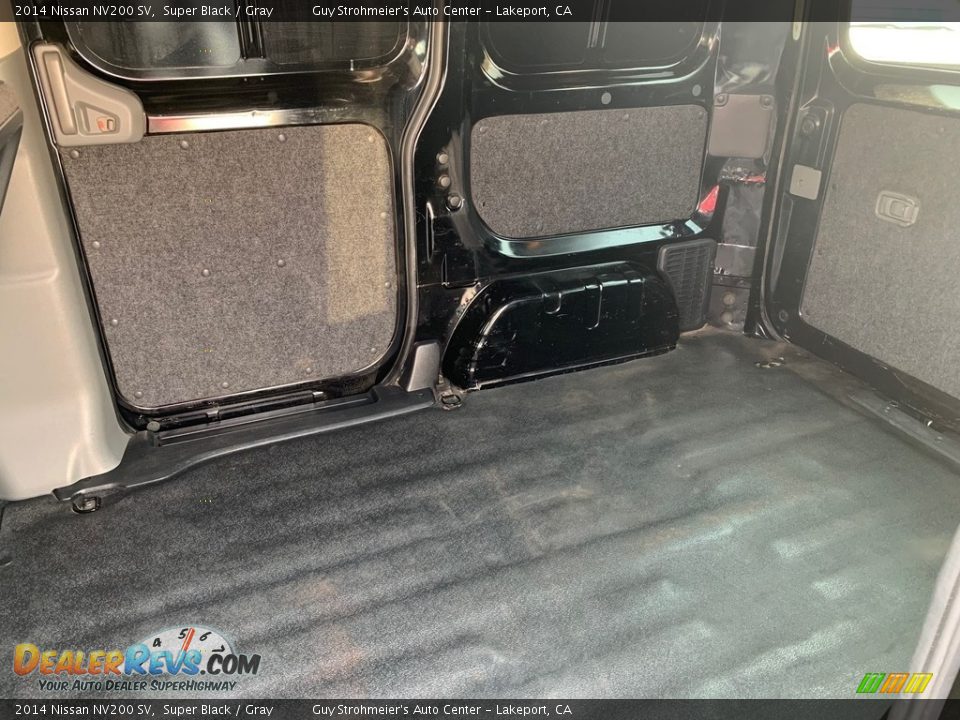 2014 Nissan NV200 SV Trunk Photo #12