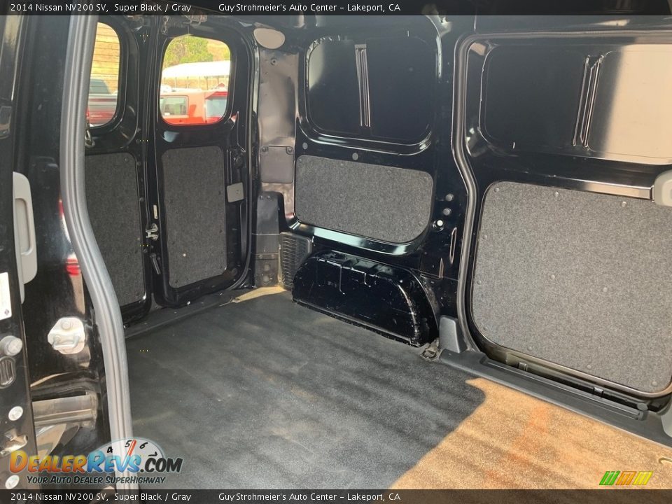 2014 Nissan NV200 SV Trunk Photo #14