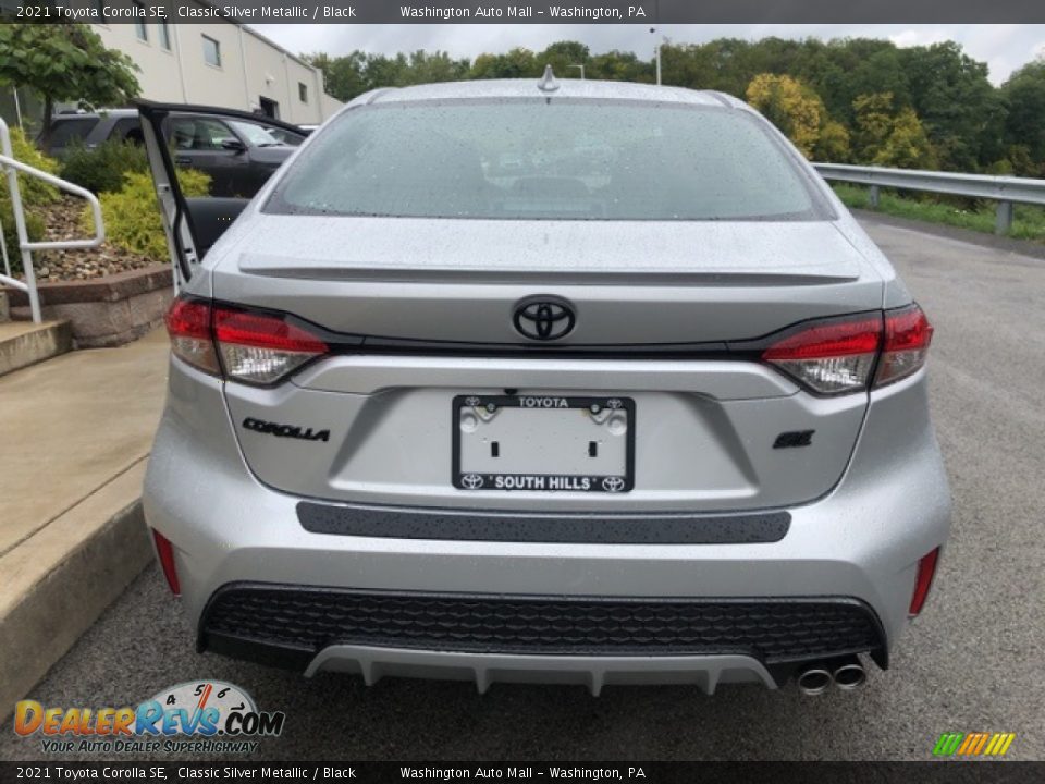 2021 Toyota Corolla SE Classic Silver Metallic / Black Photo #36