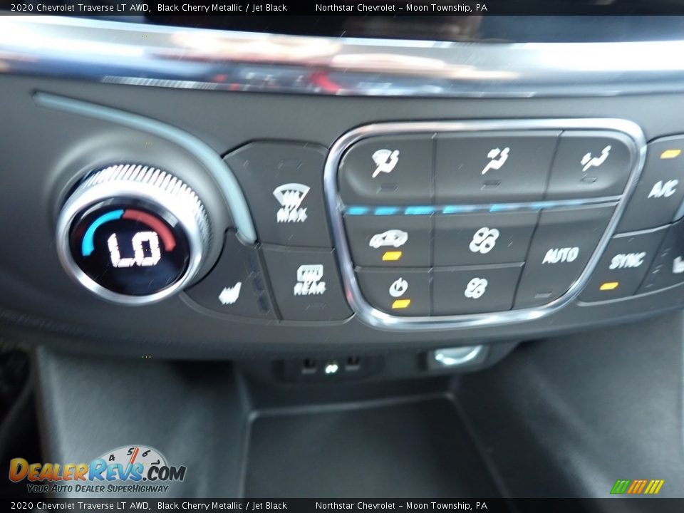 2020 Chevrolet Traverse LT AWD Black Cherry Metallic / Jet Black Photo #19