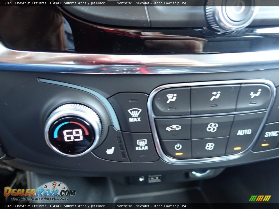 2020 Chevrolet Traverse LT AWD Summit White / Jet Black Photo #19