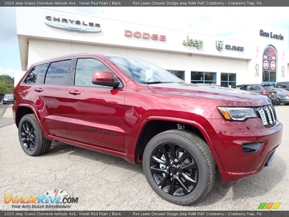 2020 Jeep Grand Cherokee Altitude 4x4 Velvet Red Pearl / Black Photo #3