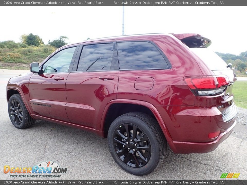 2020 Jeep Grand Cherokee Altitude 4x4 Velvet Red Pearl / Black Photo #8