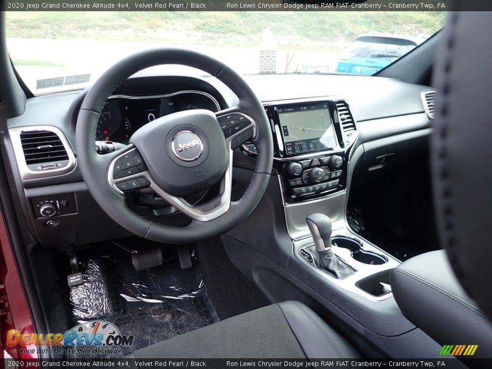 2020 Jeep Grand Cherokee Altitude 4x4 Velvet Red Pearl / Black Photo #16